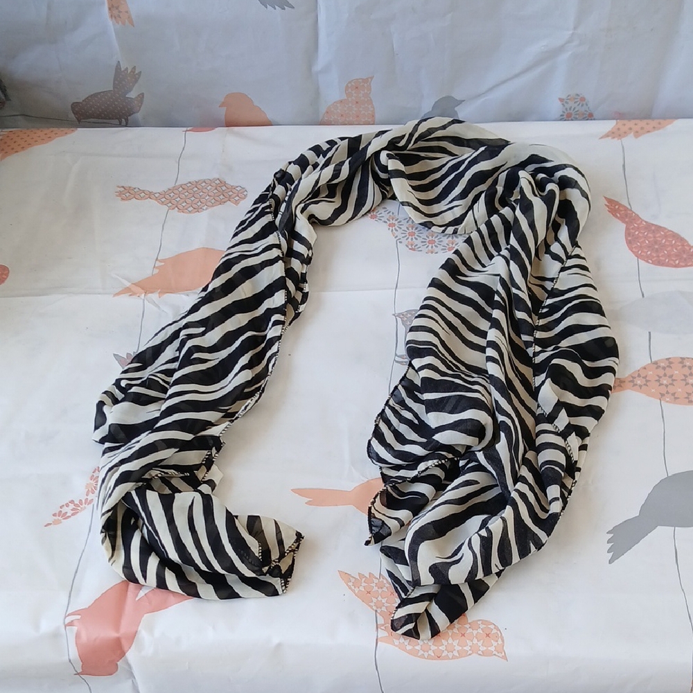 Pre-loved Zebra Print Women's Scarf